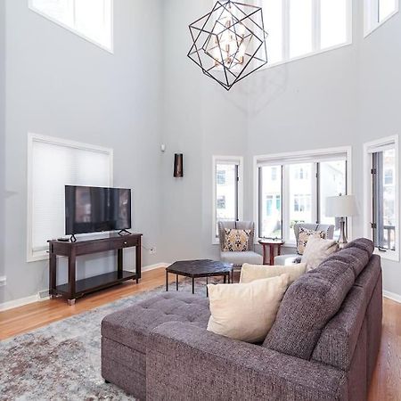 Eclectic Stylish And Cozy Milwaukee Unitヴィラ エクステリア 写真