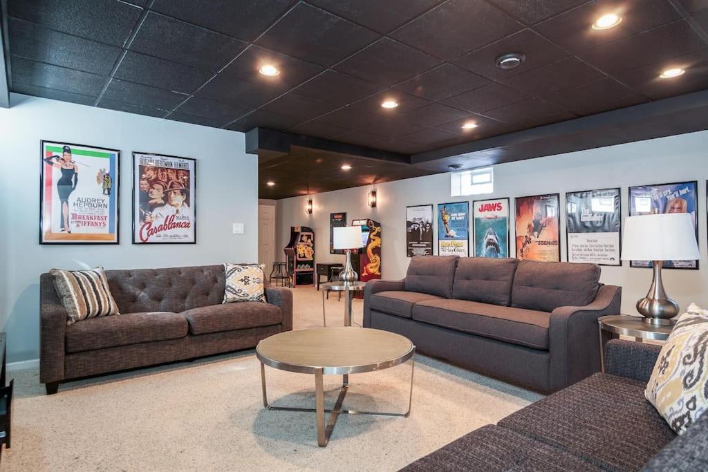 Eclectic Stylish And Cozy Milwaukee Unitヴィラ エクステリア 写真