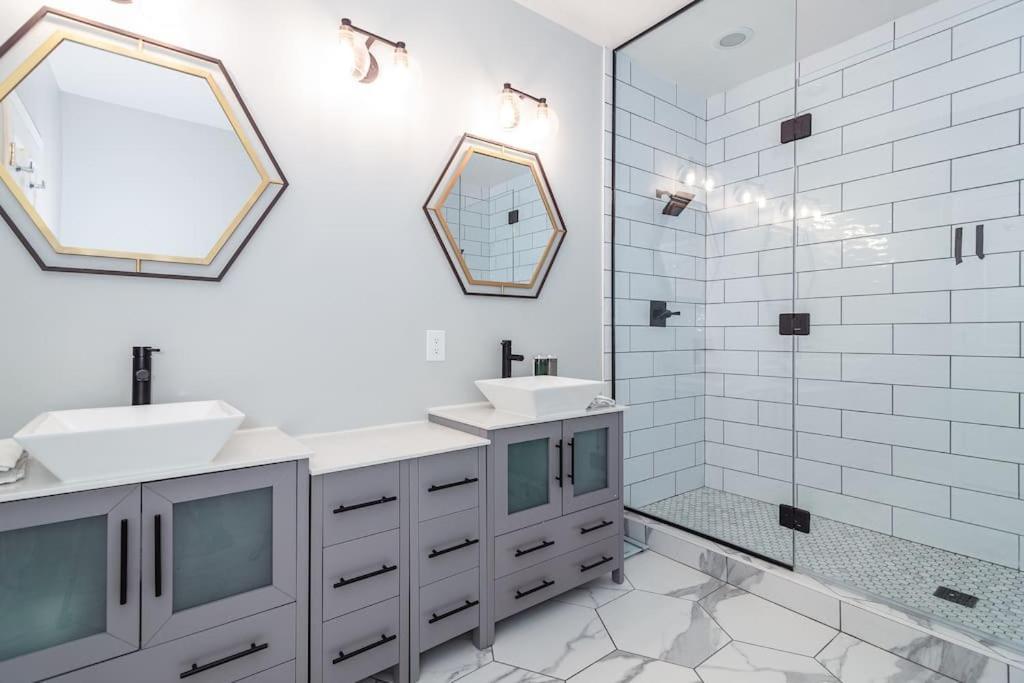 Eclectic Stylish And Cozy Milwaukee Unitヴィラ エクステリア 写真